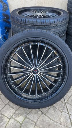 Cavello Tire & Rims