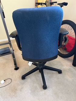 Blue Fabric Office Chair with Armrests