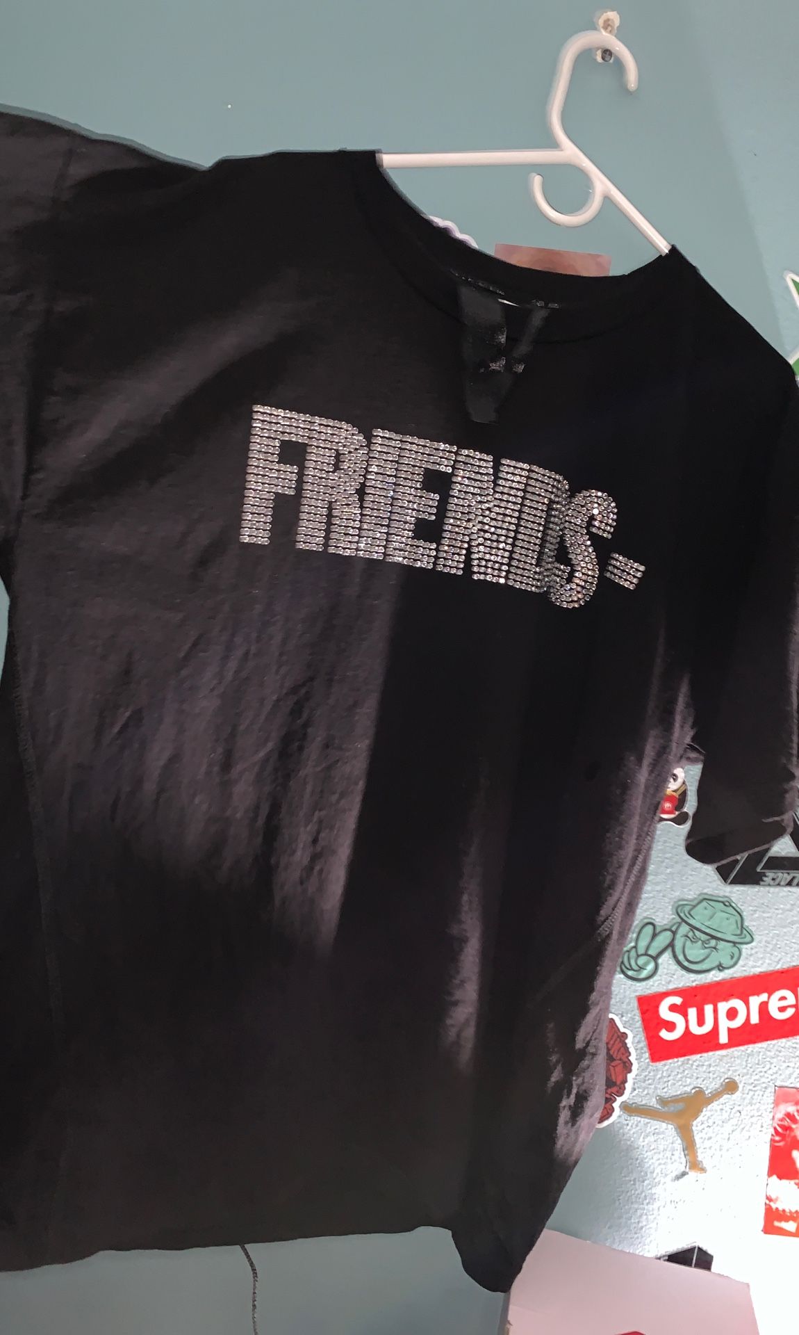 Vlone tee shirt
