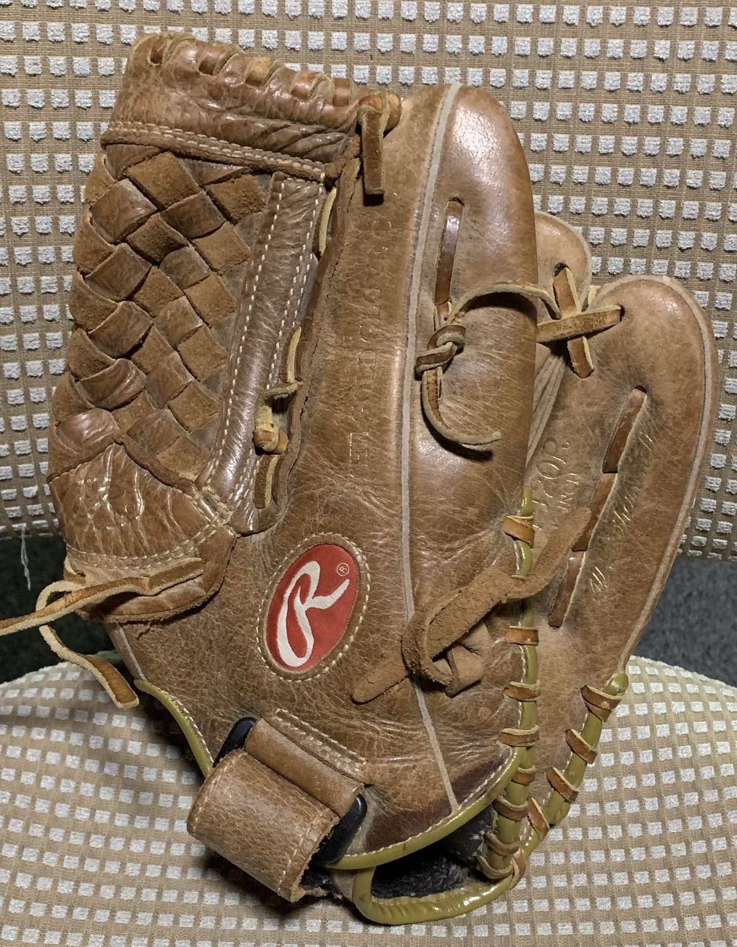 Rawlings PP120R all leather shell 12” Right Hand Throw baseball glove mitt