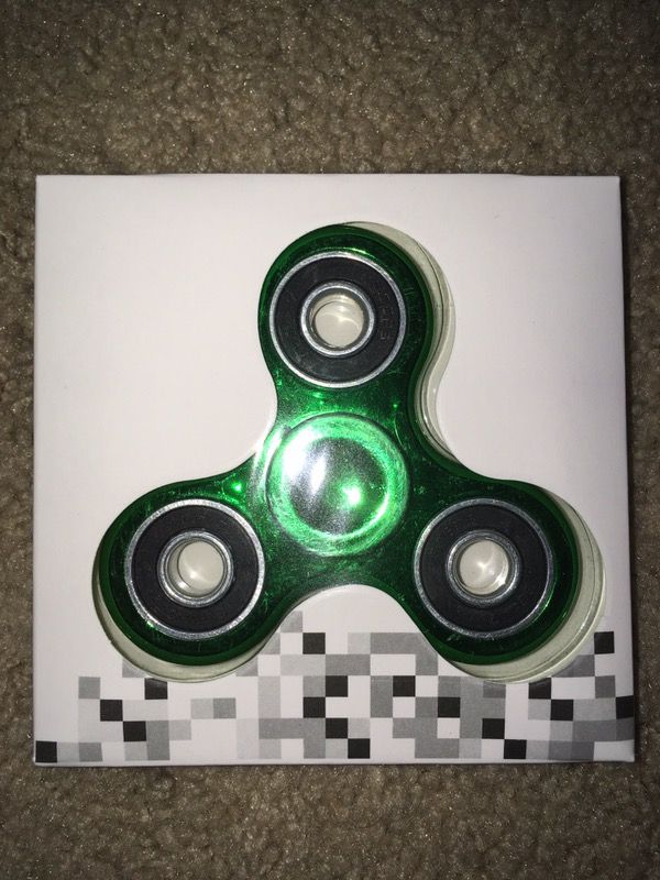 FIDGET SPINNERS!!! VARIETY OF COLORS!!!