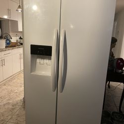 Side By Side Fridge 
