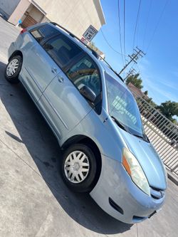 2006 Toyota Sienna LE