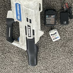 Blower with battery and chargers 