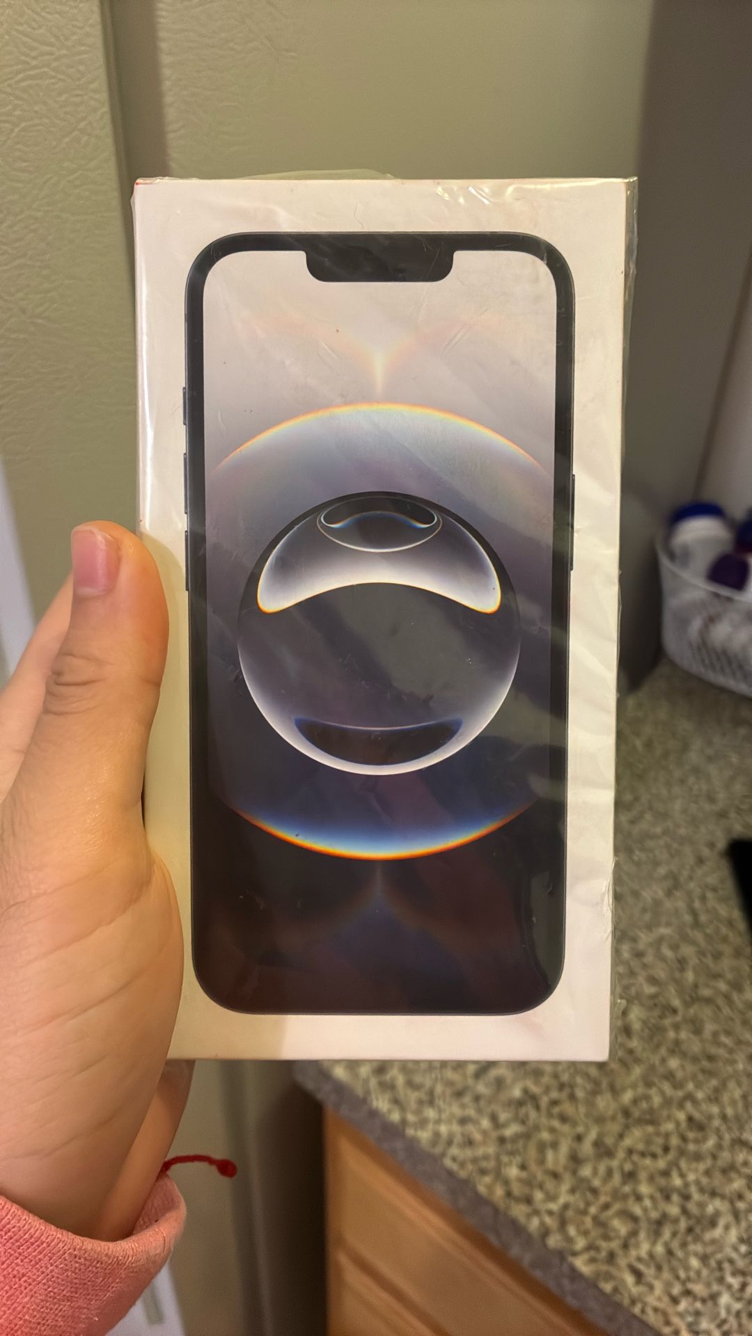 iPhone 16e