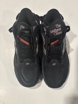 New Balance Fresh Foam BB v2 Team Tactical Basketball Shoes/ Mens 5.5 2E Wide