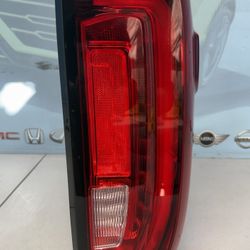 2020-2023 GMC SIERRA 3500 HD RIGHT LED TAIL LIGHT