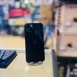 iPhone 13 (Unlocked) 