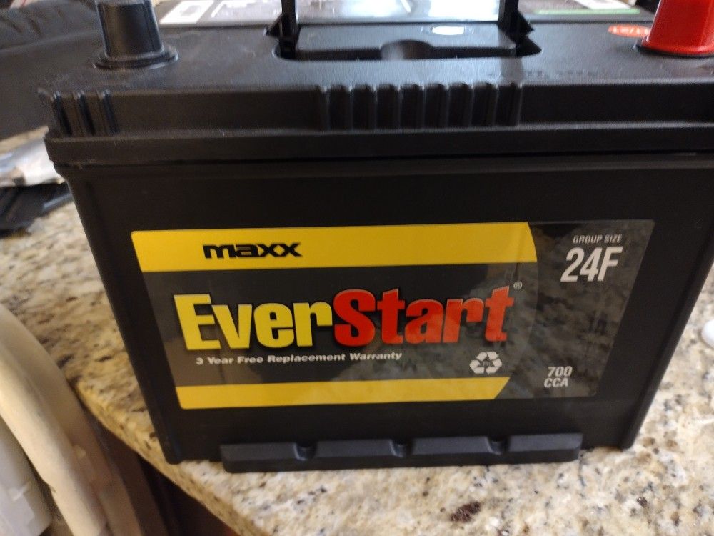 New Battery (NUEVA)
1 year full warranty at Walmart
See Numbers For Your Car Fit, Honda Civic And Alike Vehicles $120.00
Nueva para Honda civic
