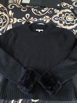 Style Me Sweater Size XL