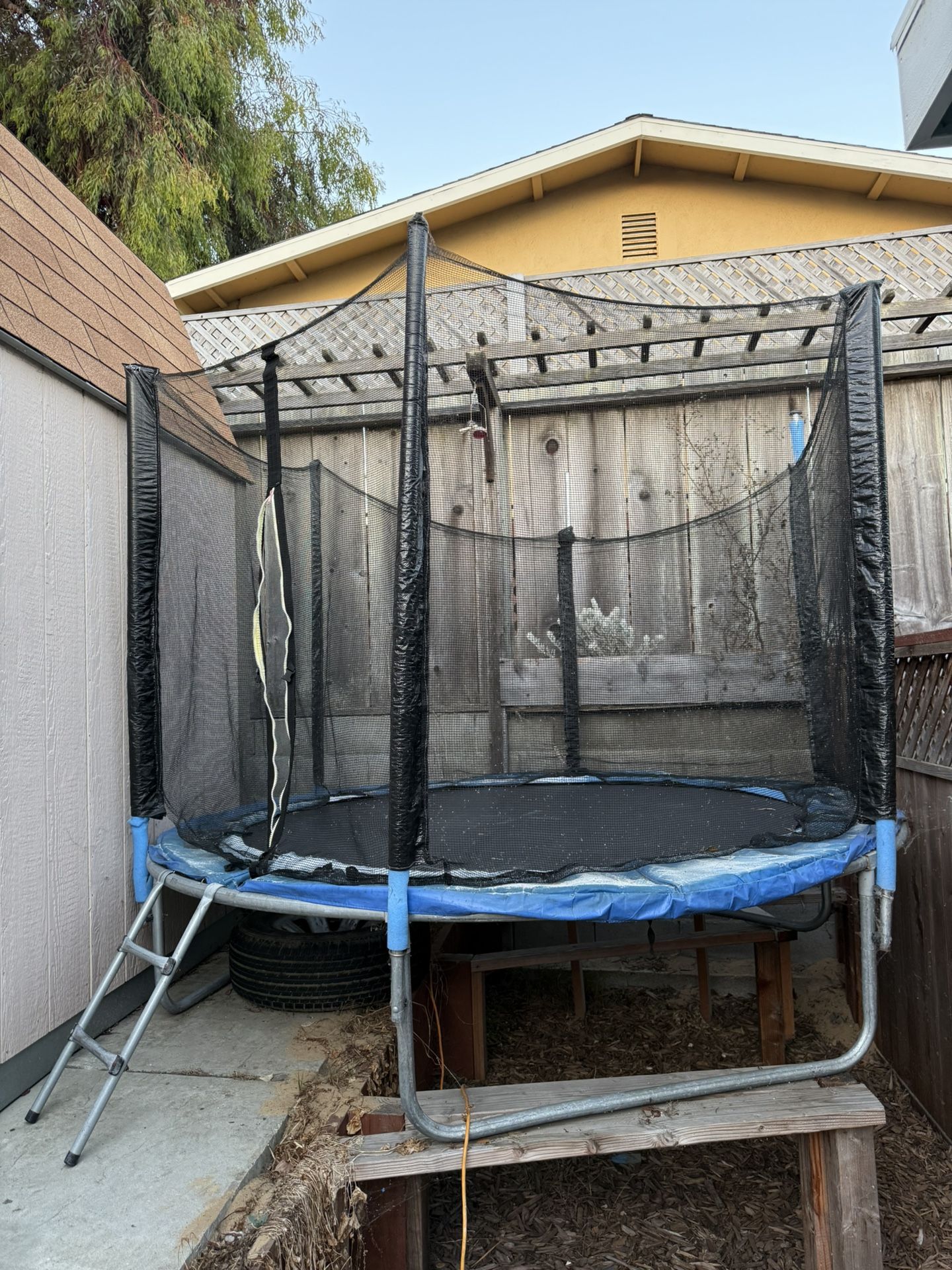 Trampolín