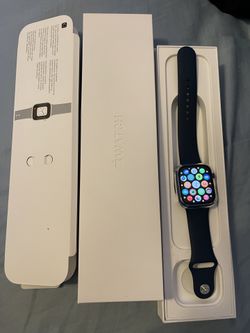 Apple Watch 7 45mm GPS Navy Blue New READ!!