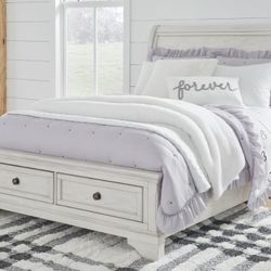 Full Size Bed Set. Color: Antique White.  Like New Robbinsdale Collection.  