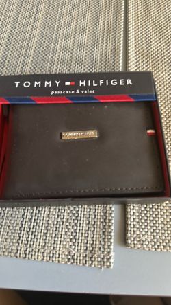Tommy Hilfiger wallet