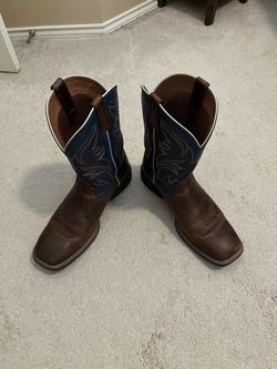 Ariat Cowboy boots