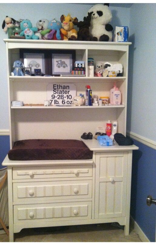 Ragazzi Changing Table/dresser/hutch
