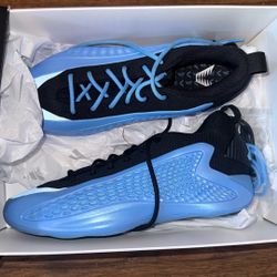 Anthony Edward 1's Basketball Shoes