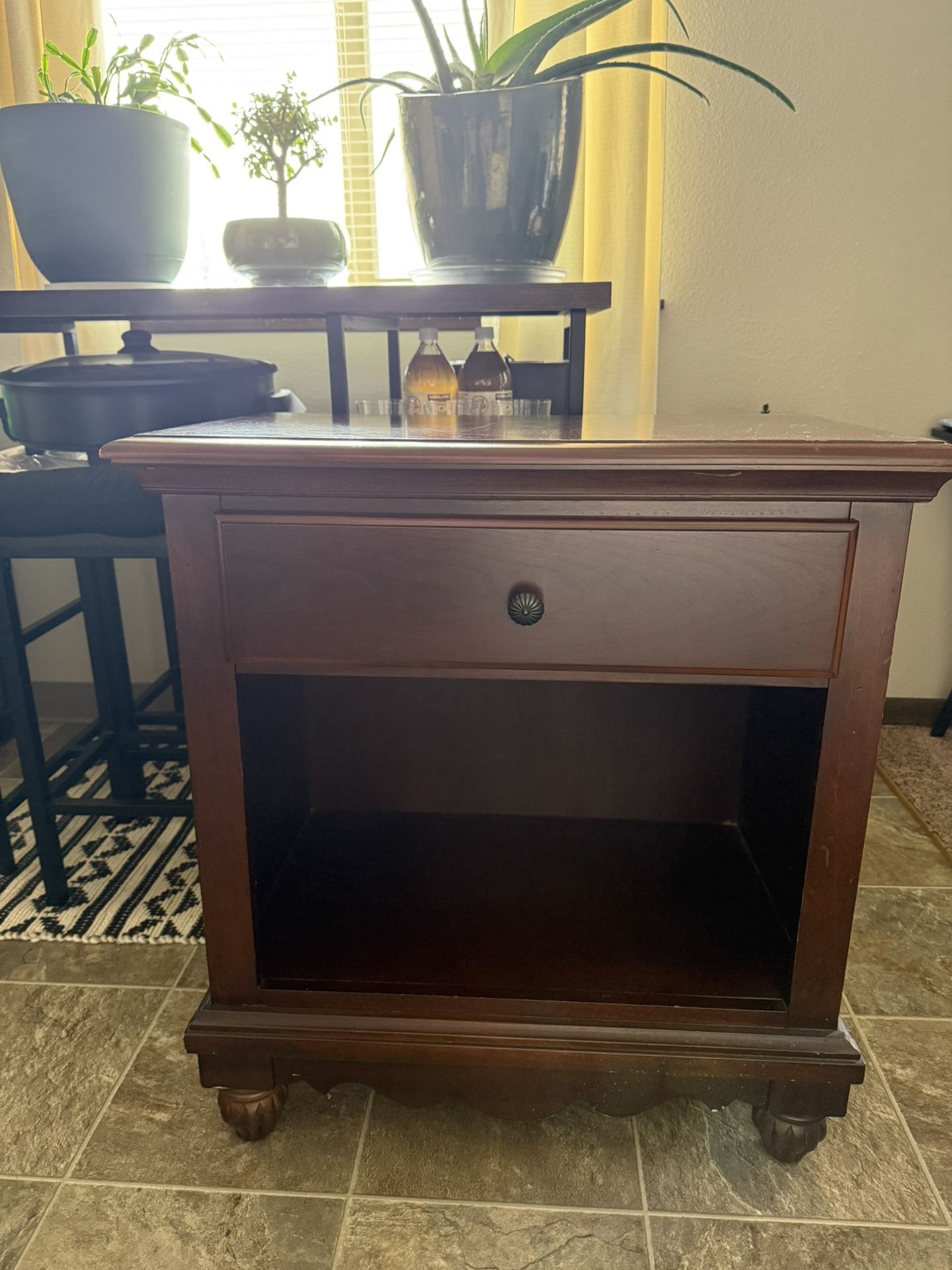 End table