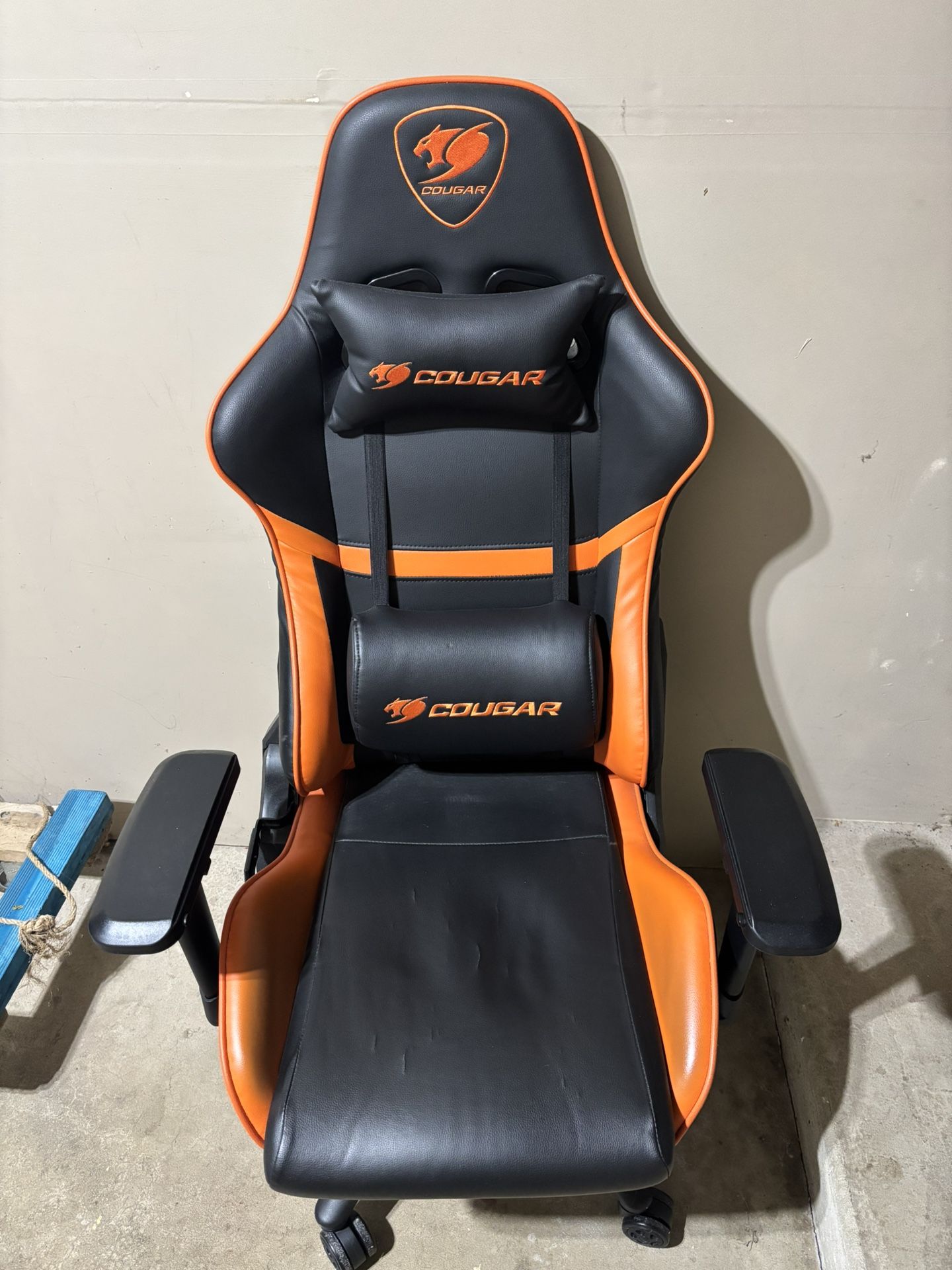 Cougar Gaming Chair