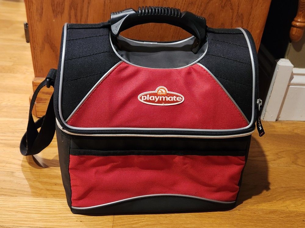 Igloo Playmate Gripper Lunch Bag Cooler Container