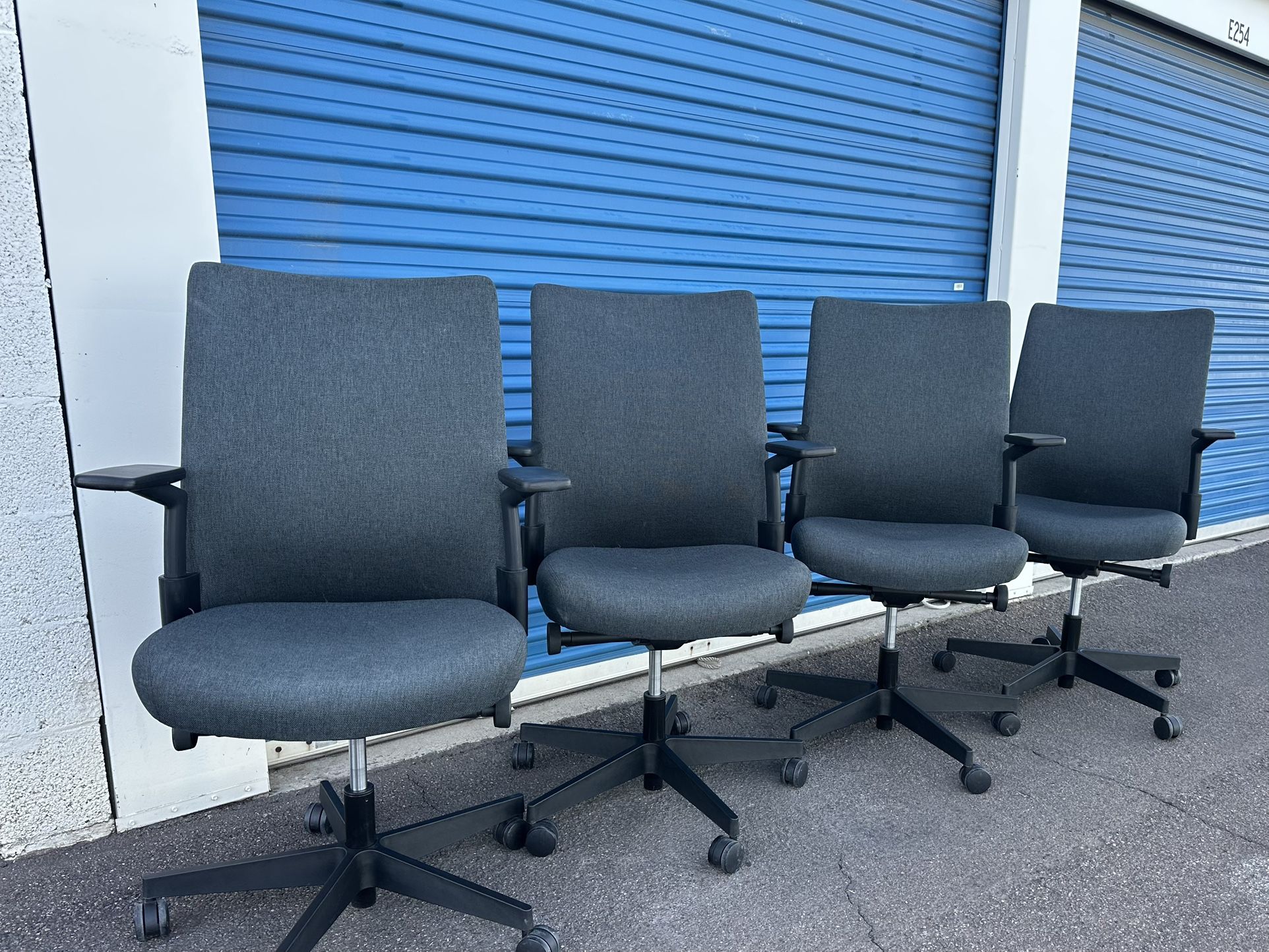 Knoll Office Chairs Like New