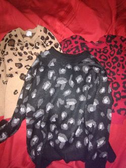 3 Sweaters 