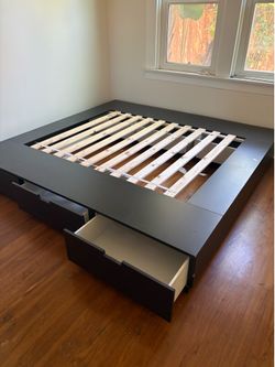 Free king bed platform bed with drawers