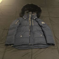 Moose Knuckles Parka,Dark blue and black fur brand new.