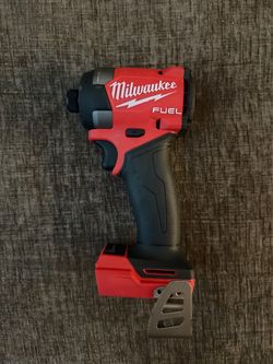 Milwaukee fuel impact driver