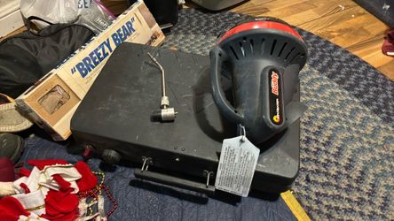 Heater and portable cooking stove