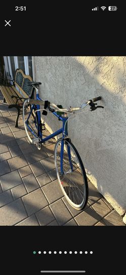 Blue Fixie Bike With 26” Rims. 