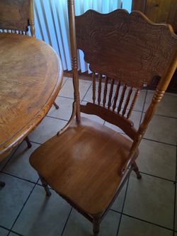 Club feet dining real wood table w/ 6 chairs