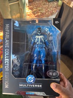 McFarlane DC Multiverse “Comic -Con 2026 Chase edition Batman w/Mobius chair