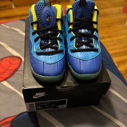 Nike Little Posite One size 9c Toddler