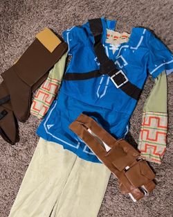 Boys costume size 5/6