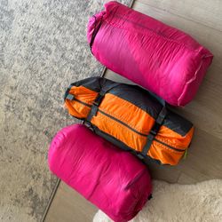 2-person Tent + 2 Sleeping Bags