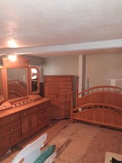 Solid Oak Bedroom Set