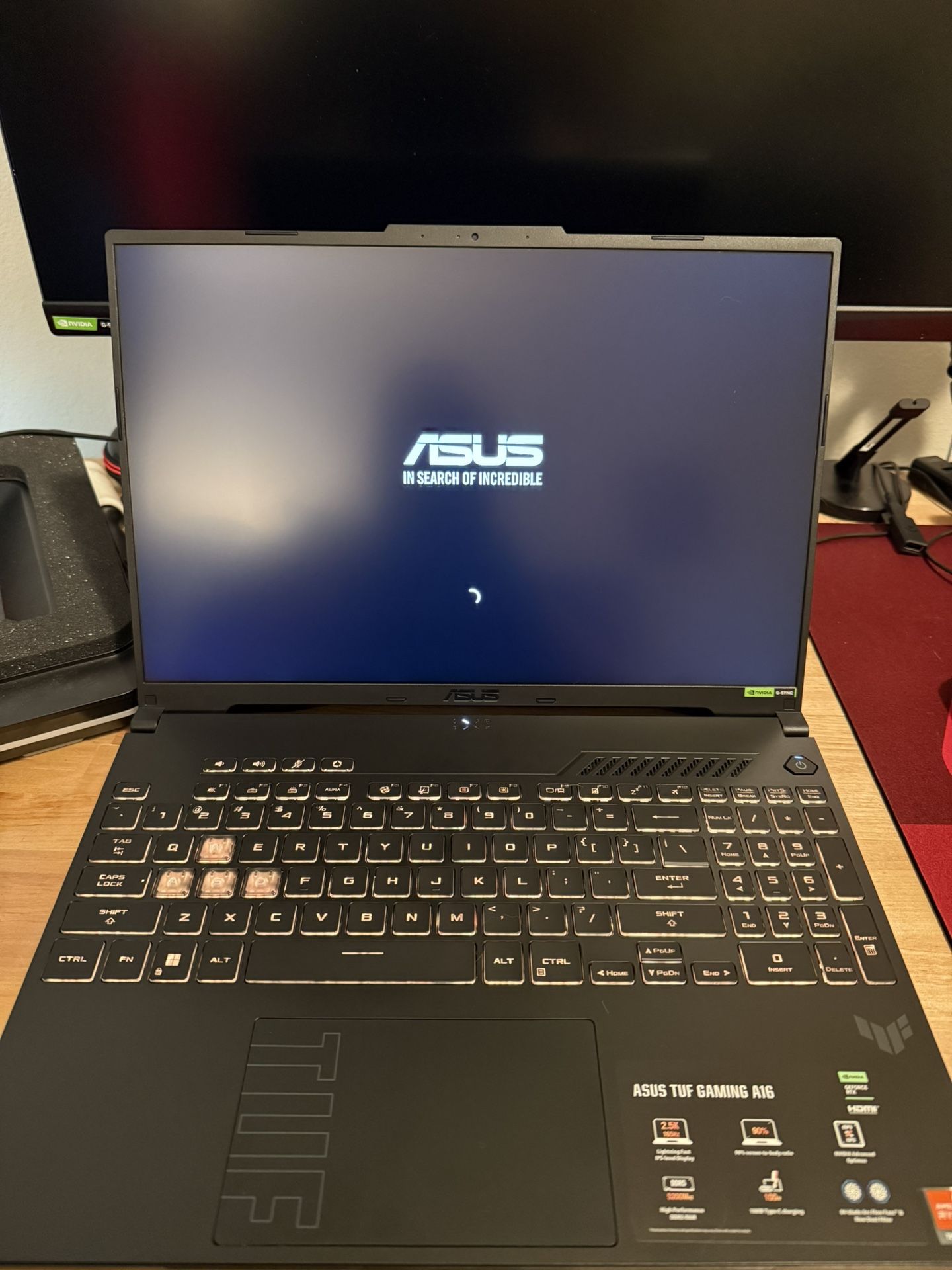Asus A16 R9 7940hx 16 Core 32 thread- 4070