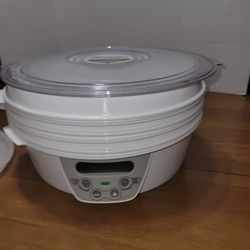 Presto Dehydro 750w 0630102 6 Tray Digital Food Dehydrator