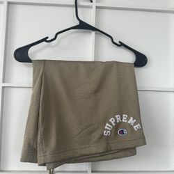 Supreme Champion mesh Shorts 