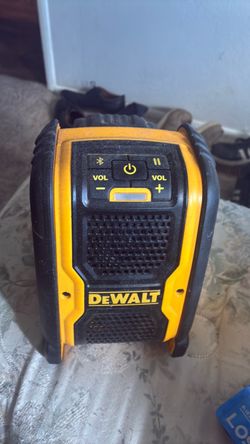 Dewalt Speaker
