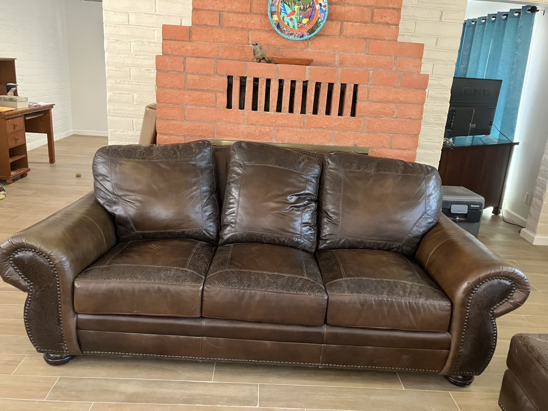 Leather sofa OBO matching Chair and Ottoman