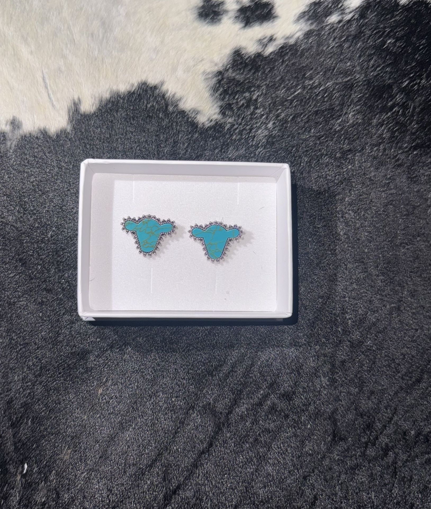 925 sterling silver earrings! (Turquoise,black onyx,etc)