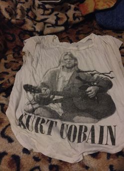Kurt cobain shirt