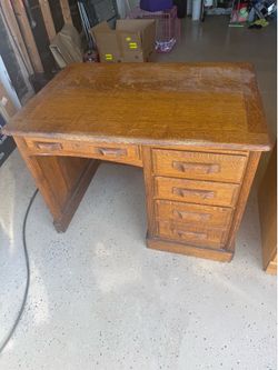 Wood desk old needs a little work good condition