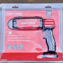 Craftsman V20 20-Volt Max 700-Lumen LED Flashlight  (Tool Only) CMCL050B