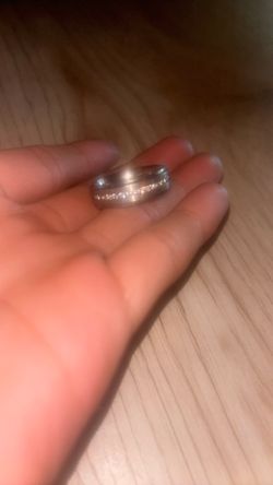 14k white gold ring