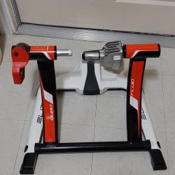 Qubo Elite Road Bike Trainer 