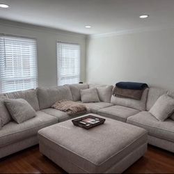 Extra-large Sectional w/ Ottoman 
