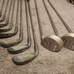 Set Of Women's Golf Clubs